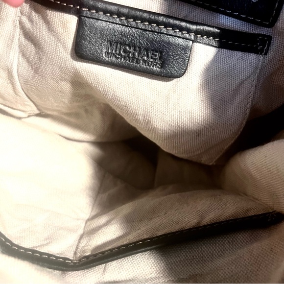 Michael Michael Kors Oversized Studded Shoulder Bag - Picture 4 of 8